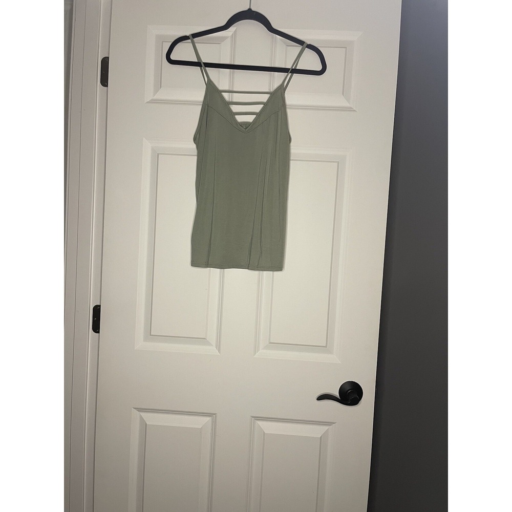 Daytrip V Neck Cage Detail Cami Tank Top Small Light Green - Picture 1 of 2